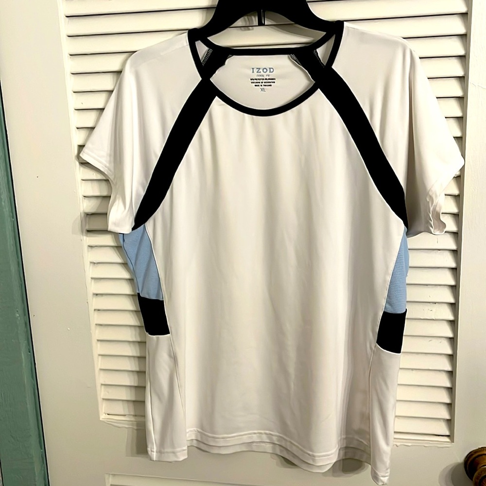 Izod Cool FX Women’s XL Golf or Tennis Top Poly/Spandex with Side Mesh Inserts